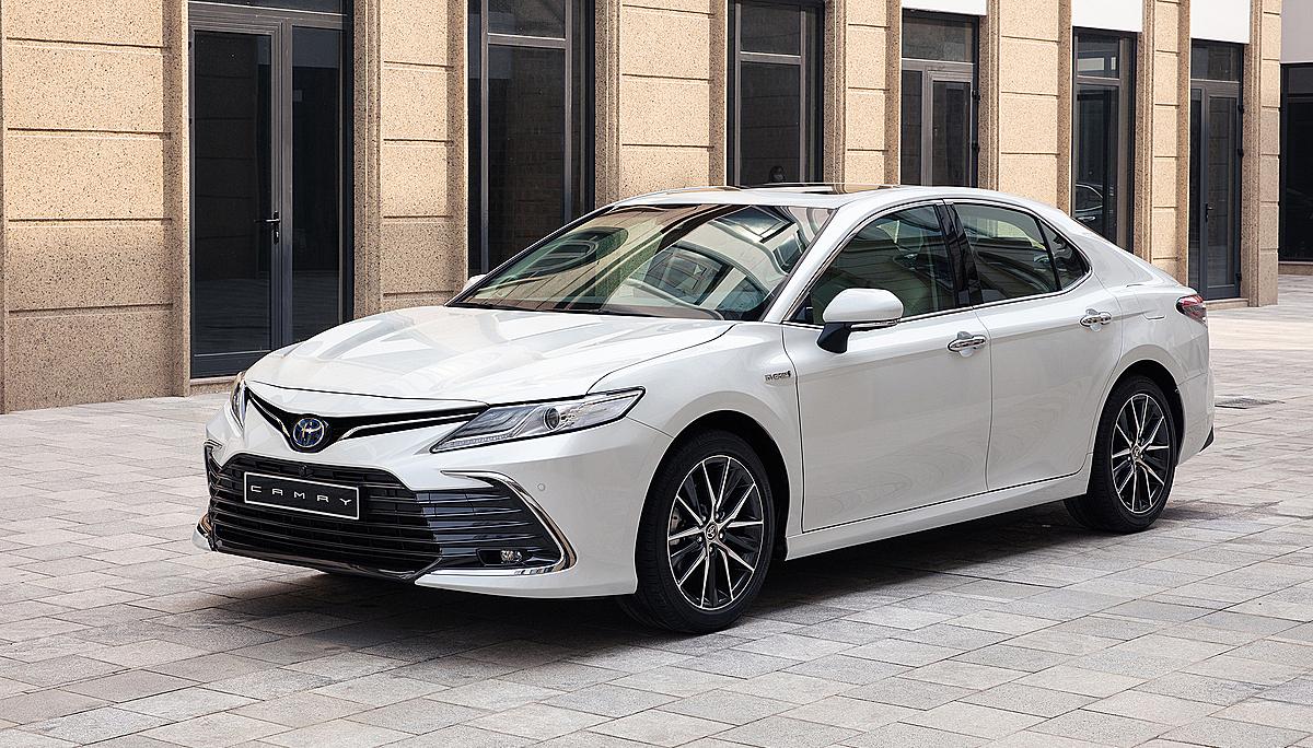 sedan